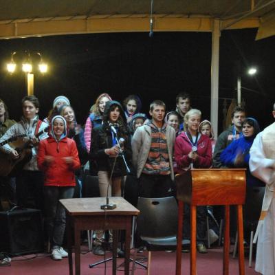 14 august: Cacica: Privegherea de rugăciune cu tinerii