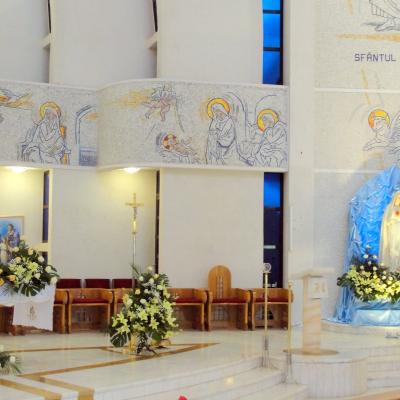 15 august: Iaşi: Hramul catedralei "Adormirea Maicii Domnului"