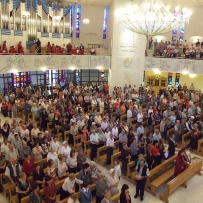 15 august: Iaşi: Hramul catedralei "Adormirea Maicii Domnului"