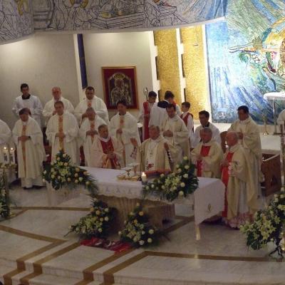 15 august: Iaşi: Hramul catedralei "Adormirea Maicii Domnului"