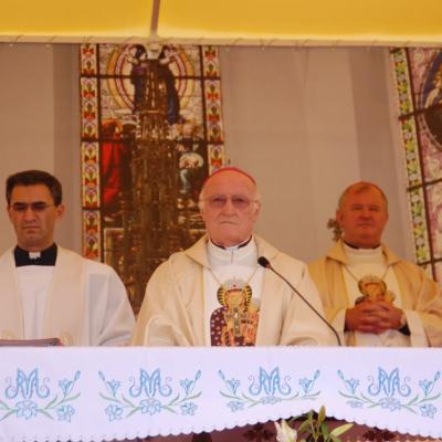 15 august: Cacica: Liturghia pontificală a hramului
