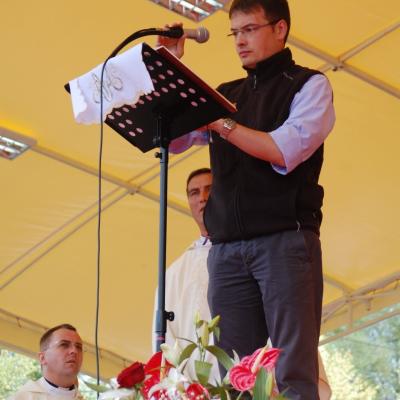 15 august: Cacica: Liturghia pontificală a hramului