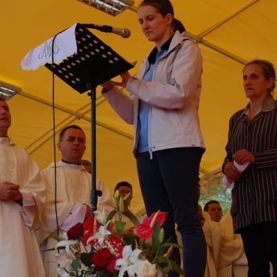 15 august: Cacica: Liturghia pontificală a hramului