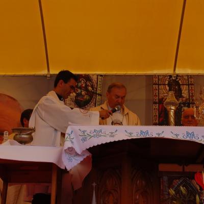15 august: Cacica: Liturghia pontificală a hramului