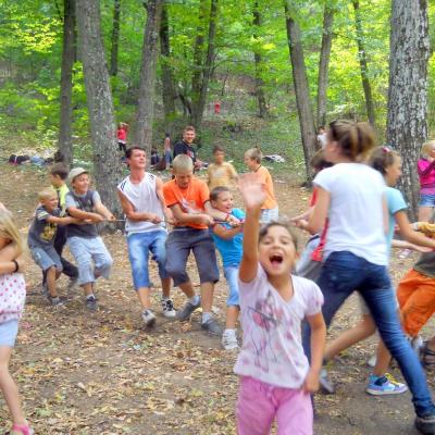 16-19 august: Huşi "Naşterea Sfintei Fecioare Maria": Campus de vară