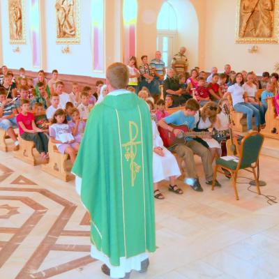 16-19 august: Huşi "Naşterea Sfintei Fecioare Maria": Campus de vară