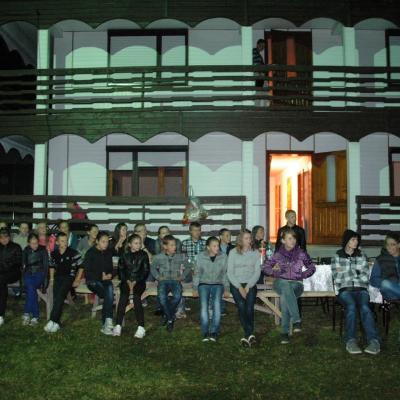 16-18 august: Adolescenţi din Iaşi în drumeţie la Poiana Micului