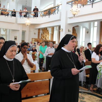 18 august: Târgu Ocna: Profesiunea perpetuă a sorei Maria Monica Butacu