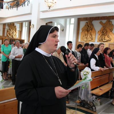 18 august: Târgu Ocna: Profesiunea perpetuă a sorei Maria Monica Butacu