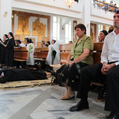 18 august: Târgu Ocna: Profesiunea perpetuă a sorei Maria Monica Butacu