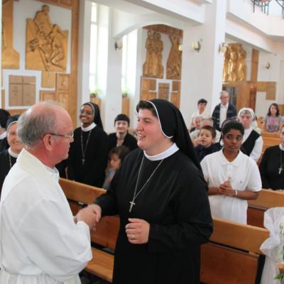 18 august: Târgu Ocna: Profesiunea perpetuă a sorei Maria Monica Butacu