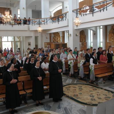 18 august: Târgu Ocna: Profesiunea perpetuă a sorei Maria Monica Butacu