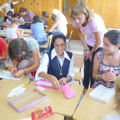 20-27 august: Oţeleni: Campus de creaţie