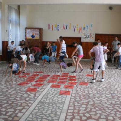 20-23 august :Dofteana: Campus pentru copii