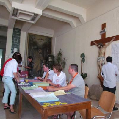 22 august: Iaşi (FIAC): Deschiderea celei de-a VI-a Adunări Generale a Forumului Internaţional al Acţiunii Catolice