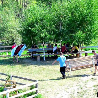 23-26 august:Tineri de la "Sf. Tereza a Pruncului Isus" din Iaşi în campus la Lacu Roşu