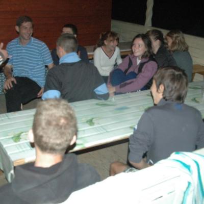 23-26 august:Tineri de la "Sf. Tereza a Pruncului Isus" din Iaşi în campus la Lacu Roşu