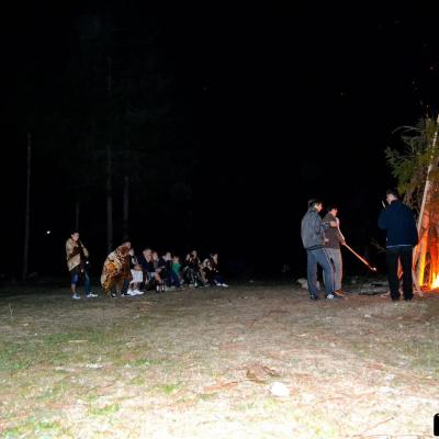 23-26 august:Tineri de la "Sf. Tereza a Pruncului Isus" din Iaşi în campus la Lacu Roşu
