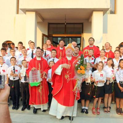 26 august: Sprânceana: Conferirea sacramentului sfântului Mir