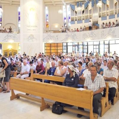 26 august: Iaşi (FIAC): Sfânta Liturghie prezidată de Eminenţa Sa card. Salvatore de Giorgi