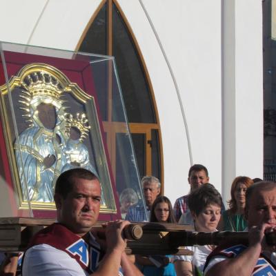 2-5 septembrie: Oneşti "Sfânta Tereza": "Peregrinatio Mariae"
