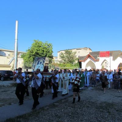 2-5 septembrie: Oneşti "Sfânta Tereza": "Peregrinatio Mariae"