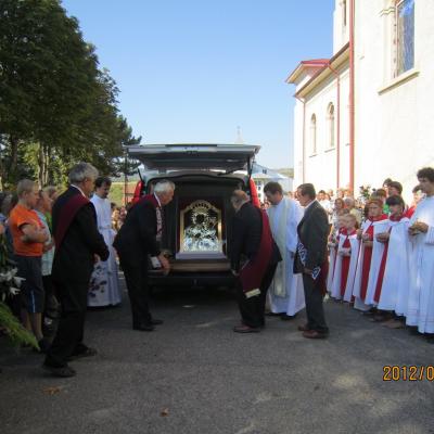 6-9 septembrie: Huşi-Corni: "Peregrinatio Mariae"