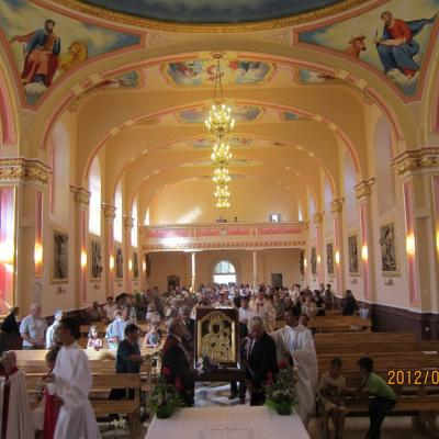 6-9 septembrie: Huşi-Corni: "Peregrinatio Mariae"