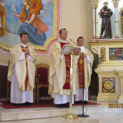 6-9 septembrie: Huşi-Corni: "Peregrinatio Mariae"