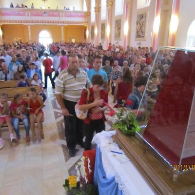 6-9 septembrie: Huşi-Corni: "Peregrinatio Mariae"