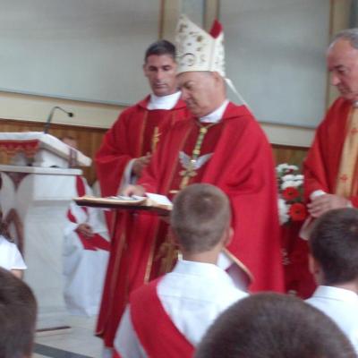 9 septembrie: Pralea: Conferirea sacramentului Mirului