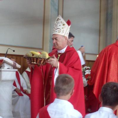 9 septembrie: Pralea: Conferirea sacramentului Mirului