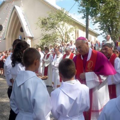 9 septembrie: Pralea: Conferirea sacramentului Mirului