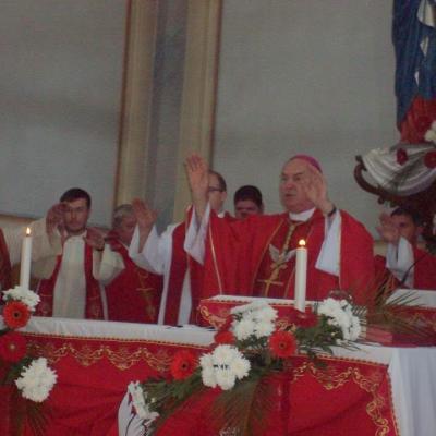 9 septembrie: Pralea: Conferirea sacramentului Mirului