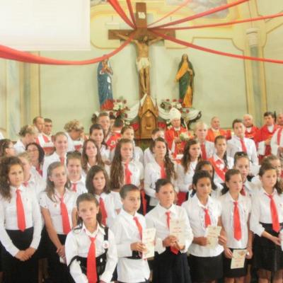 9 septembrie: Pralea: Conferirea sacramentului Mirului