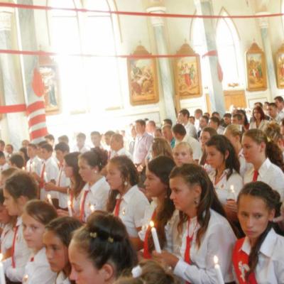 9 septembrie: Pralea: Conferirea sacramentului Mirului