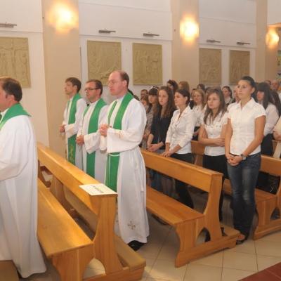 17 septembrie: Bacău: Deschiderea anului şcolar la Colegiul Naţional Catolic "Sfântul Iosif"