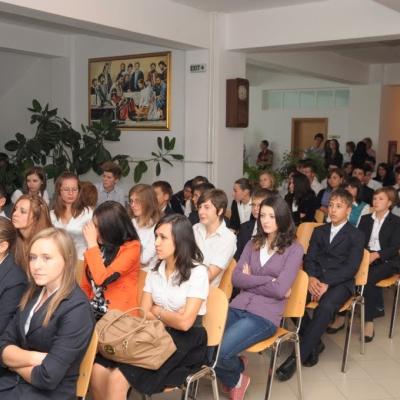 17 septembrie: Bacău: Deschiderea anului şcolar la Colegiul Naţional Catolic "Sfântul Iosif"