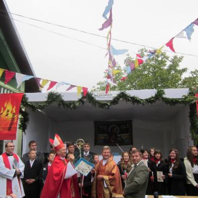 22 septembrie: Valea Lupului: Administrarea Mirului