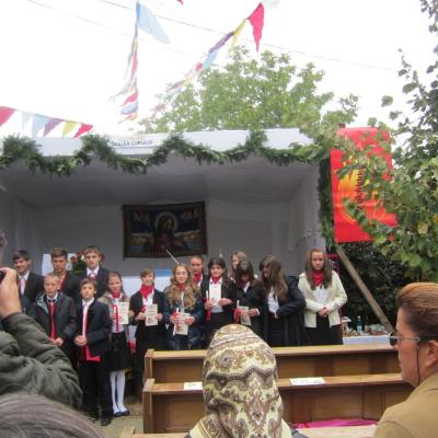22 septembrie: Valea Lupului: Administrarea Mirului