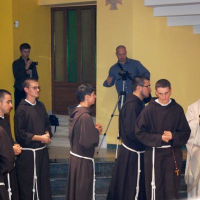 23 septembrie: Oneşti: Profesiune simplă în Ordinul Fraţilor Minori Capucini