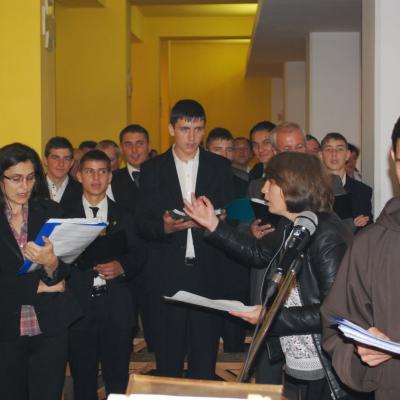 23 septembrie: Oneşti: Profesiune simplă în Ordinul Fraţilor Minori Capucini