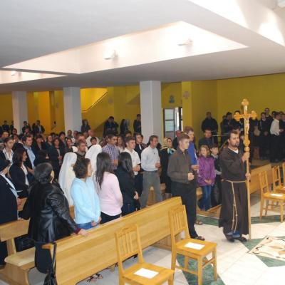 23 septembrie: Oneşti: Profesiune simplă în Ordinul Fraţilor Minori Capucini