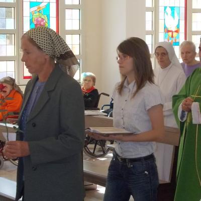 23 septembrie: Iaşi: Liturghie de deschidere a noului an şcolar la Casa Providenţei