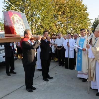 27-30 septembrie: Bacău (Izvoare): Vizita icoanei Maicii Domnului de la Cacica