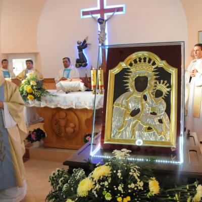 27-30 septembrie: Bacău (Izvoare): Vizita icoanei Maicii Domnului de la Cacica