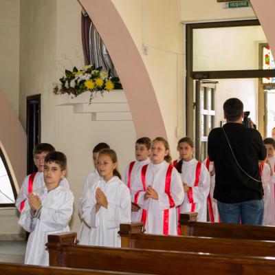 30 septembrie: Iaşi "Sfânta Tereza": Consacrarea altarului, sfinţirea bisericii şi hramul