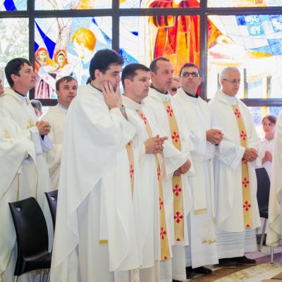 30 septembrie: Iaşi "Sfânta Tereza": Consacrarea altarului, sfinţirea bisericii şi hramul