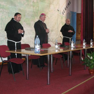 2 octombrie: Roman: Simpozion "Ştiinţa credinţei şi exigenţele raţiunii filozofice"