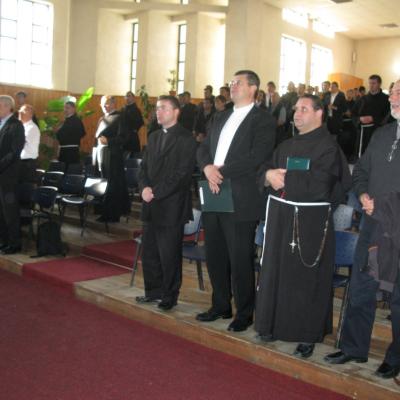 2 octombrie: Roman: Simpozion "Ştiinţa credinţei şi exigenţele raţiunii filozofice"